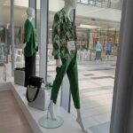ARREDO NEGOZIO ABBIGLIAMENTO COMPLETO 11 m arredamento negozio abbigliamento 18