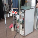 ARREDO NEGOZIO ABBIGLIAMENTO COMPLETO 2 m arredamento negozio abbigliamento 2
